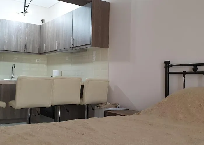 アパート Vibes 2 ルートラキ